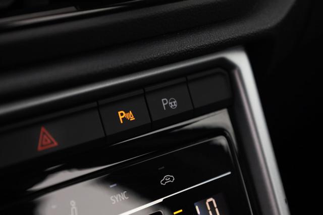 VOLKSWAGEN T-Roc usata, con Volante multifunzione