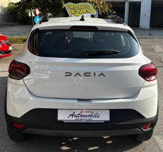 DACIA Sandero usata, con Autoradio
