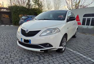 LANCIA Ypsilon 0.9 TwinAir 85 CV 5 porte Metano Ecochic Gold