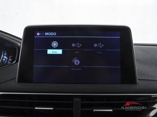 PEUGEOT 3008 usata 14