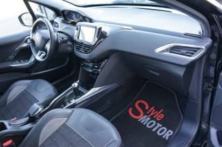 PEUGEOT 2008 usata, con Cruise Control