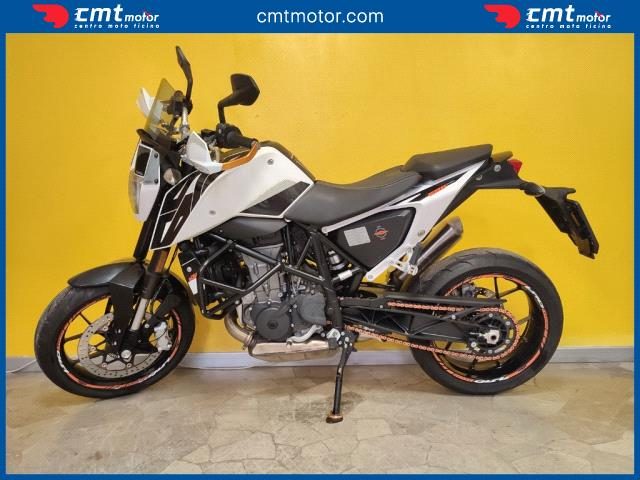 KTM 690 Duke usata 3