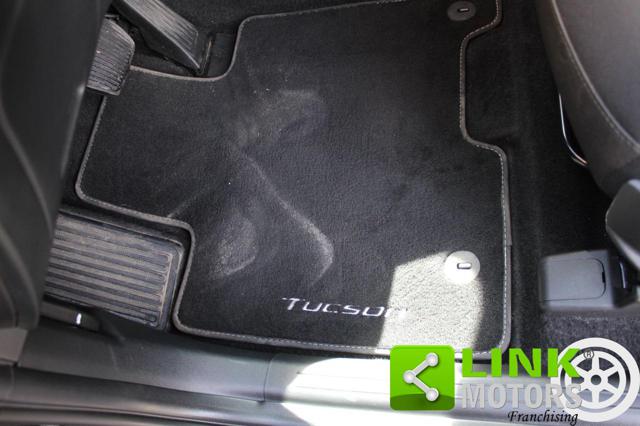 HYUNDAI Tucson usata, con Park Distance Control