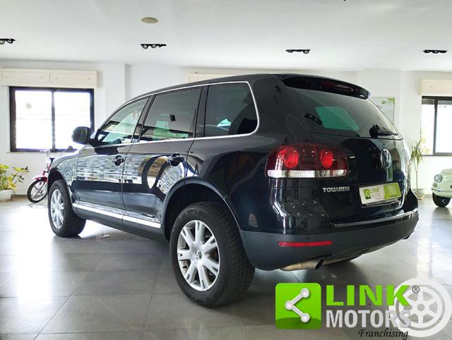 VOLKSWAGEN Touareg usata, con Cerchi in lega