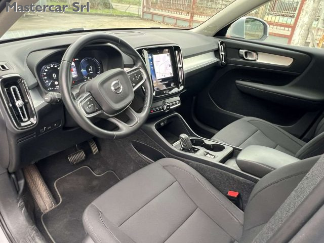 VOLVO XC40 usata, con USB