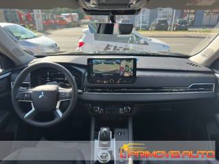 MITSUBISHI Outlander 2.4  4WD PHEV