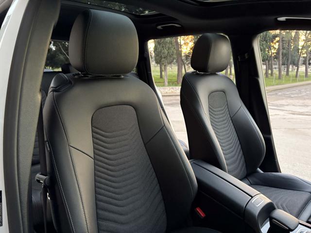 MERCEDES-BENZ GLB 200 usata, con Controllo trazione