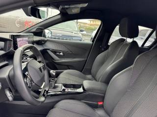 PEUGEOT 208 usata, con Controllo automatico clima