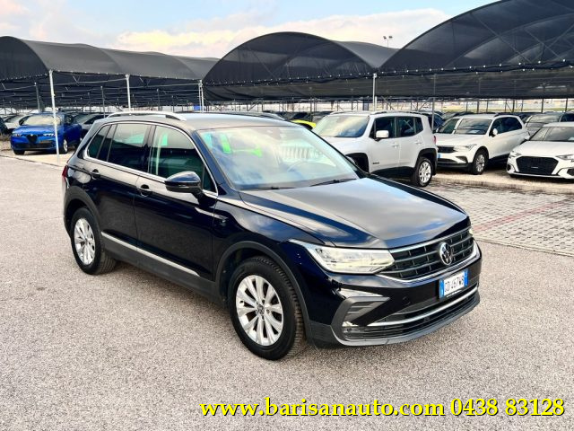 VOLKSWAGEN Tiguan usata, con Airbag