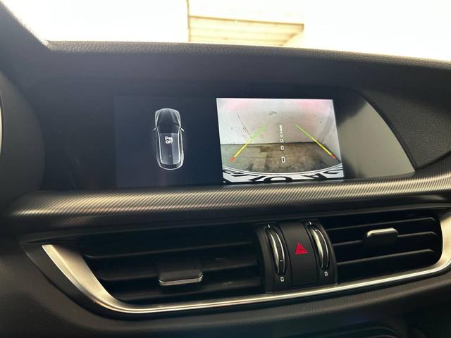 ALFA ROMEO Stelvio usata, con Touch screen
