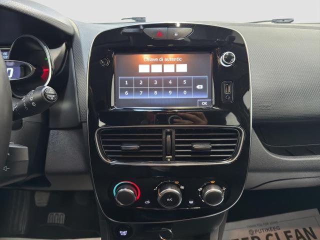RENAULT Clio usata, con Sistema di navigazione