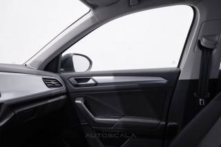 VOLKSWAGEN T-Roc usata, con Fari LED