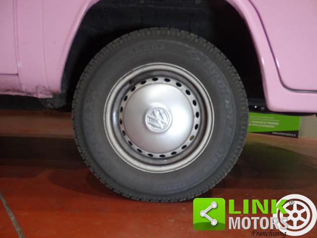 VOLKSWAGEN usata 32