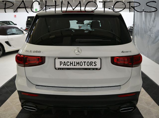 MERCEDES-BENZ GLB 200 usata, con Interni in pelle