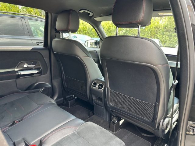MERCEDES-BENZ GLB 200 usata, con Servosterzo