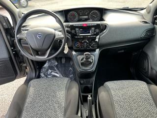 LANCIA Ypsilon usata, con ESP