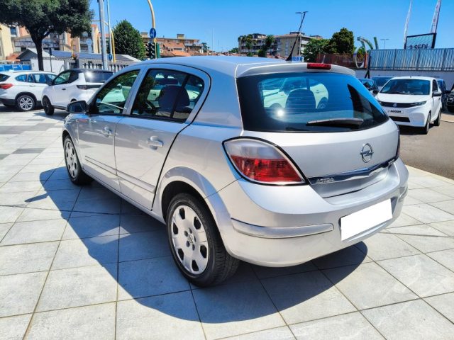 OPEL Astra usata, con Airbag laterali