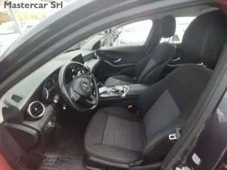MERCEDES-BENZ C 200 usata, con Climatizzatore