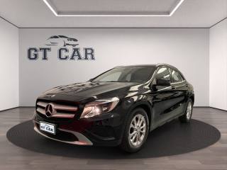 MERCEDES-BENZ GLA 200 d Automatic  *AUTOMATICA*PELLE E TESSUTO*PALETTE*