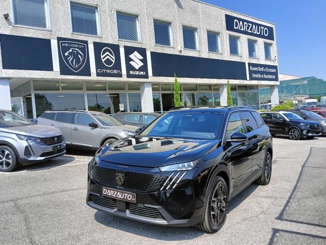 PEUGEOT 5008 usata, con Leve al volante