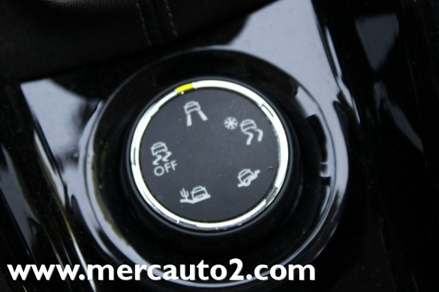 PEUGEOT 2008 usata 18