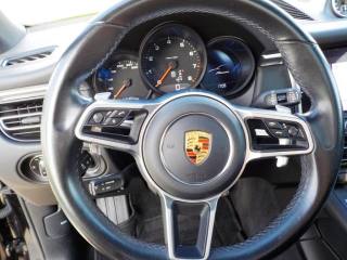 PORSCHE Macan usata, con Autoradio digitale