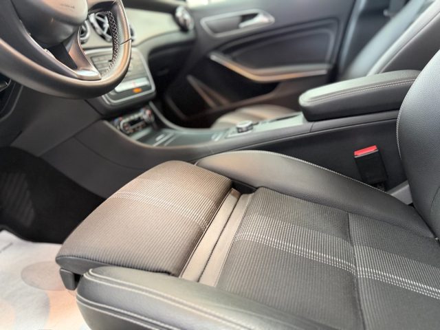 MERCEDES-BENZ GLA 200 usata, con USB