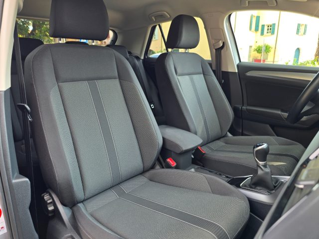 VOLKSWAGEN T-Roc usata 179