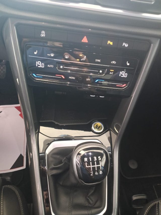 VOLKSWAGEN T-Roc usata, con Cruise Control