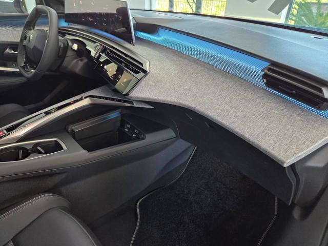 PEUGEOT 5008 usata, con Cerchi in lega