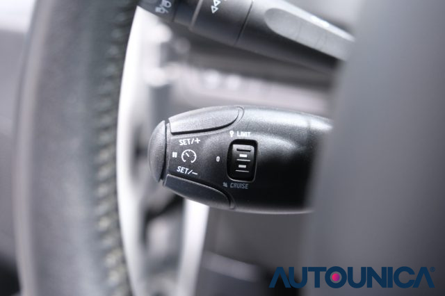 PEUGEOT 208 usata, con Sensore di pioggia