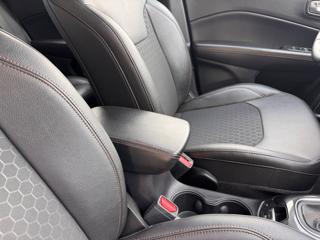 JEEP Compass usata, con Luci diurne LED