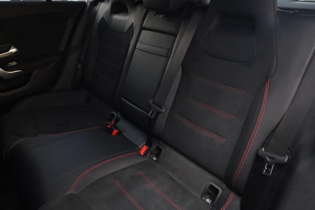 MERCEDES-BENZ CLA 220 usata, con Bracciolo