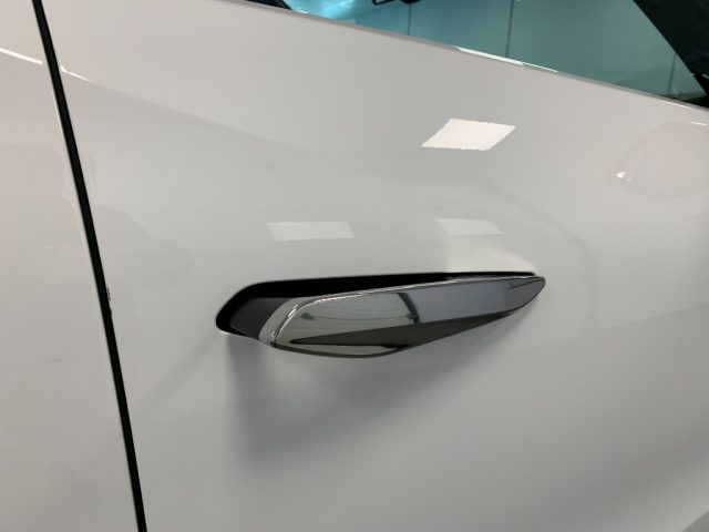 DS AUTOMOBILES DS 3 Crossback usata, con Controllo elettronico della corsia