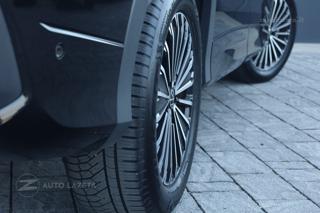 VOLKSWAGEN Tayron usata, con Hill holder