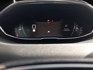 PEUGEOT 3008 usata, con Controllo automatico clima