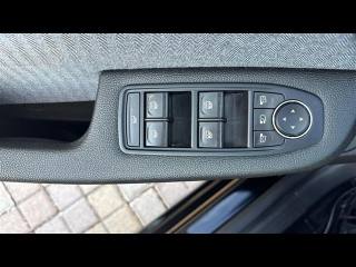 RENAULT Clio usata, con Specchietti laterali elettrici