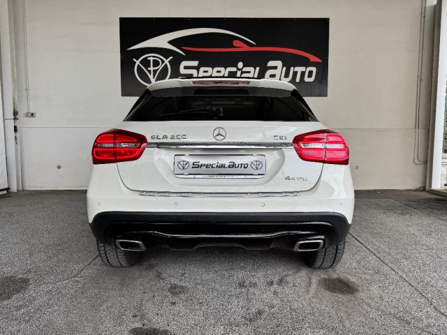 MERCEDES-BENZ GLA 200 usata, con Bracciolo
