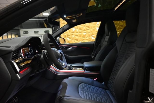AUDI RS Q8 usata 28