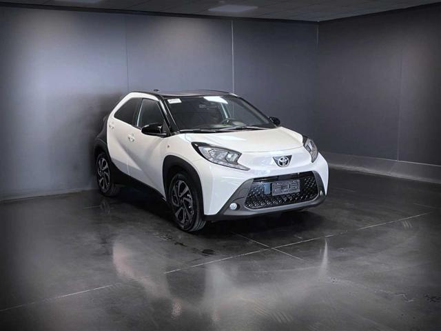 TOYOTA Aygo X usata, con Airbag laterali