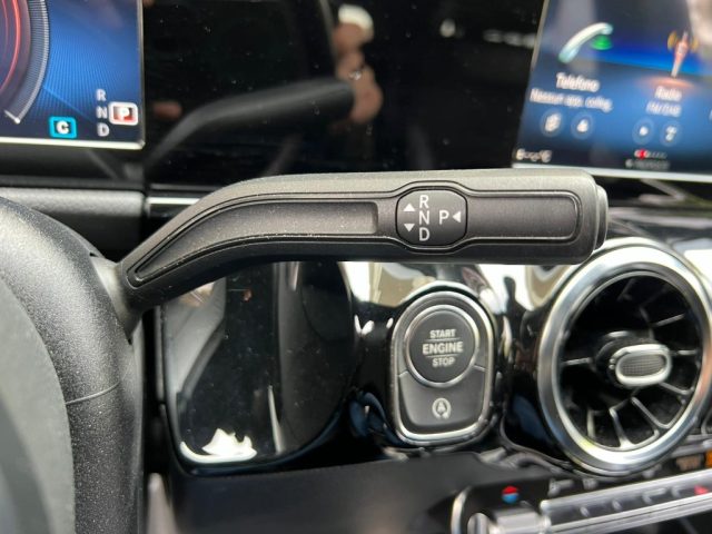 MERCEDES-BENZ GLA 200 usata 21