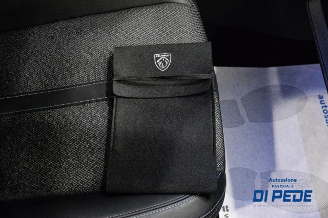 PEUGEOT 308 usata, con Sensori di parcheggio posteriori