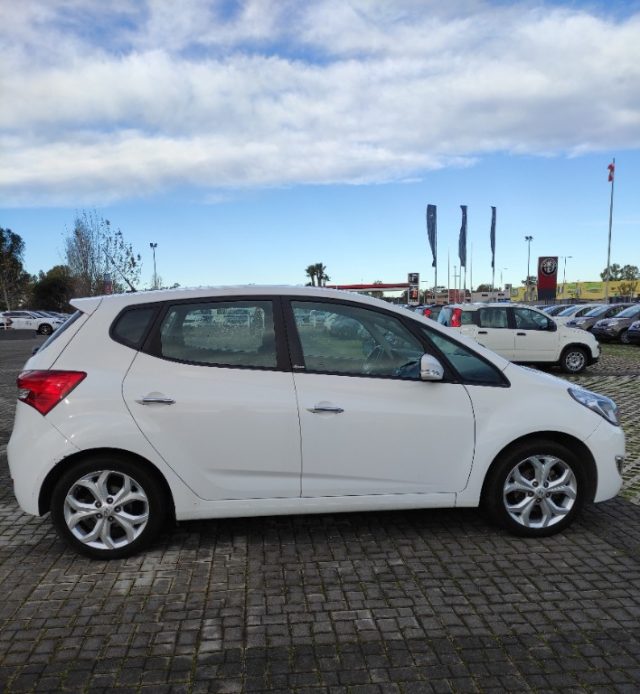 HYUNDAI iX20 usata, con Autoradio