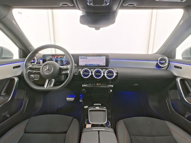 MERCEDES-BENZ A 180 usata, con Chiusura centralizzata
