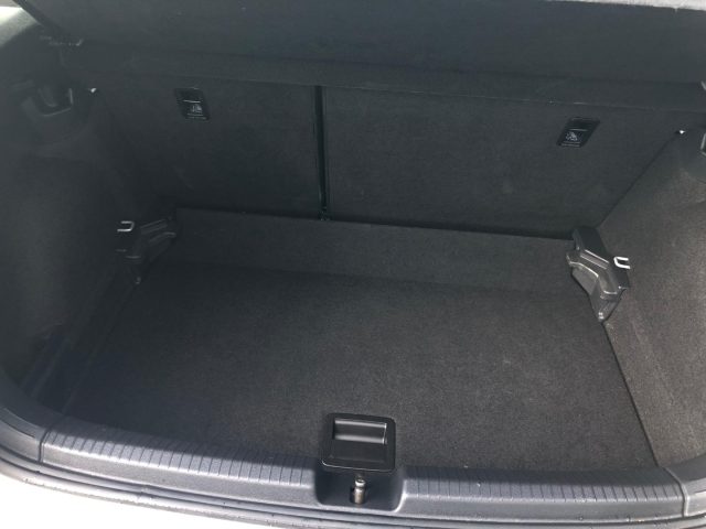 VOLKSWAGEN Polo usata, con Isofix