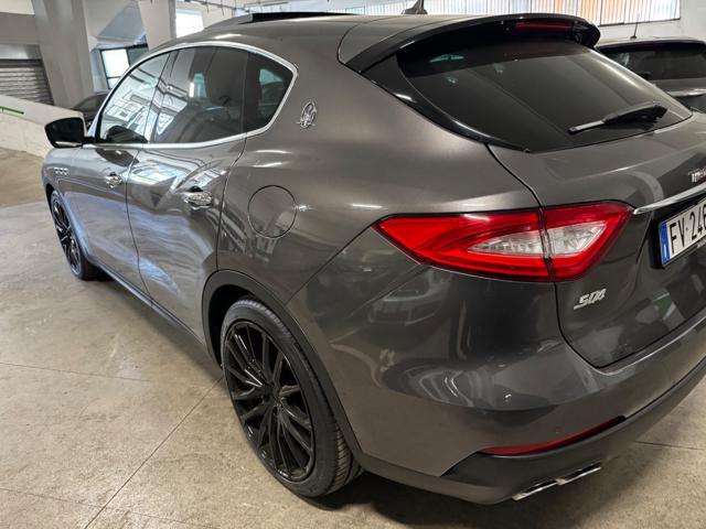 MASERATI Levante usata, con Climatizzatore
