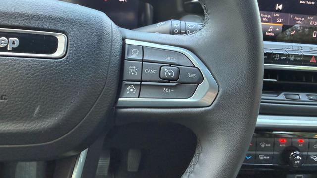 JEEP Compass usata, con Autoradio