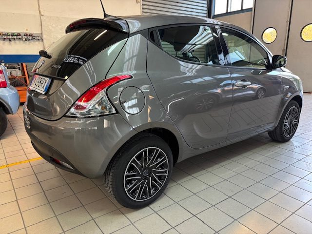LANCIA Ypsilon usata, con Climatizzatore