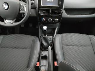 RENAULT Clio usata, con Sensori di parcheggio posteriori