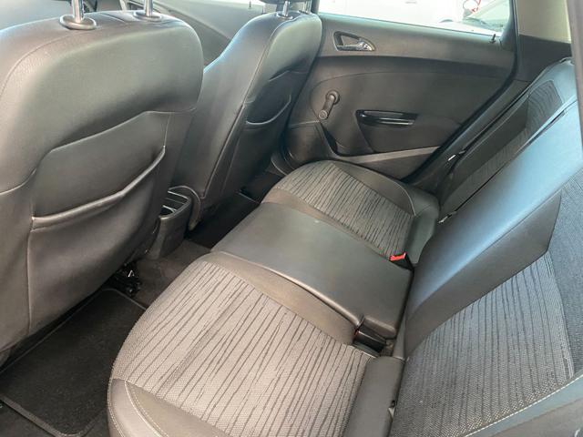 OPEL Astra usata, con Sedile posteriore sdoppiato